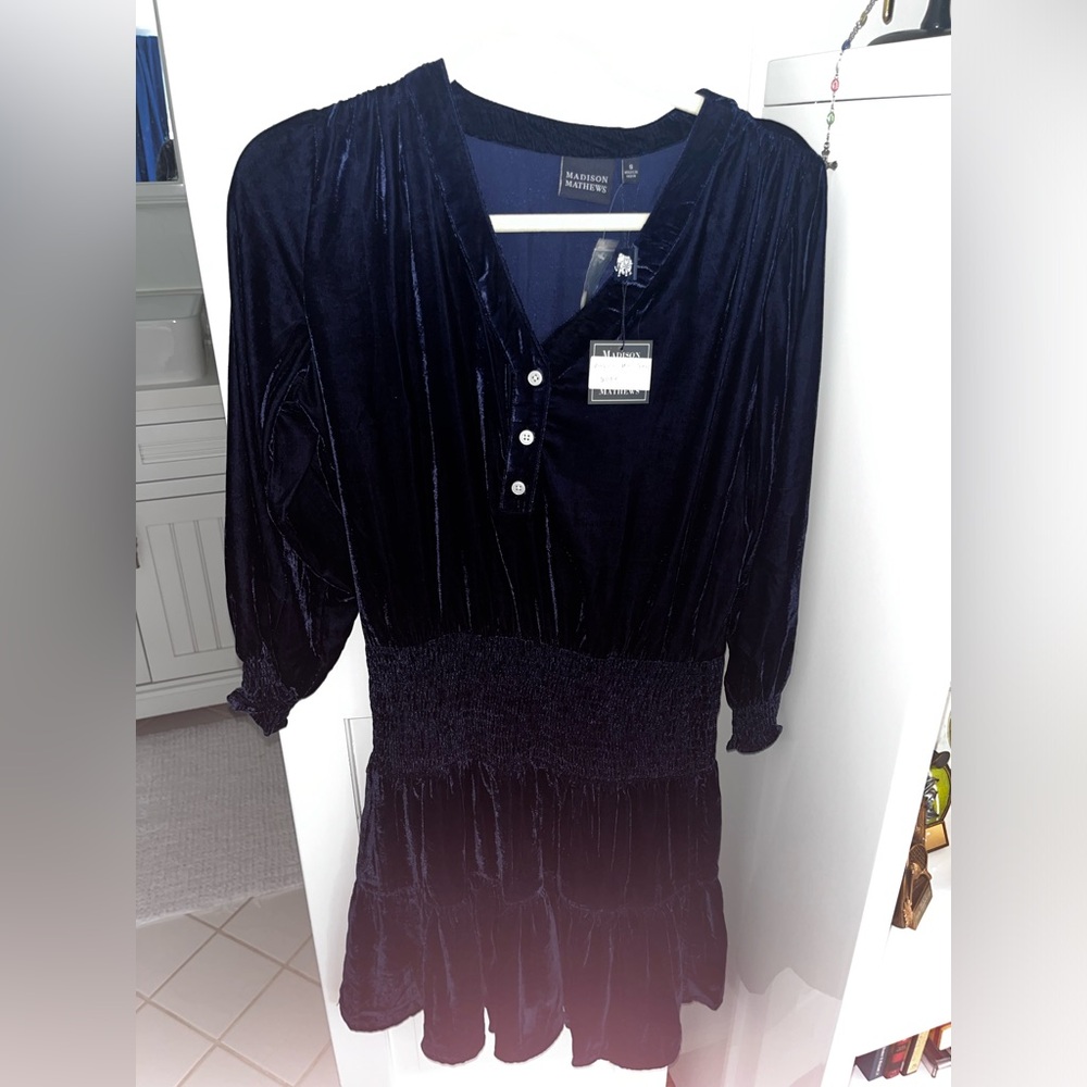 Luxurious Midnight Blue Velvet Dress